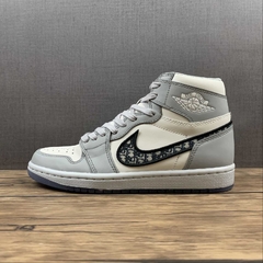 Jordan 1 Retro High Dior