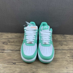Imagem do Nike Air Force 1 07 Low Mint Green
