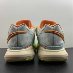 Nike Kyrie 8 Eagle - Born Sneakers