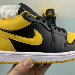 Jordan 1 Low Yellow Ochre - Born Sneakers