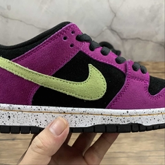 Nike Dunk SB Low Pro ACG Terra Red Plum - Born Sneakers
