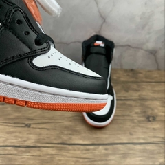 Jordan 1 Retro High Electro Orange - comprar online