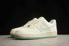 Nike Air Force 1'07 Low Beige/Light Green Custom na internet