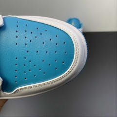 Jordan 1 Low Teal White na internet