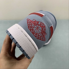 Jordan 1 Low Light Iron Ore/Siren Red - loja online