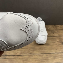 Nike Kwondo 1 G-Dragon Peaceminusone Triple White na internet