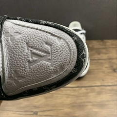 Louis Vuitton Trail Sneaker na internet