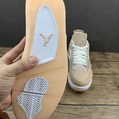 Imagem do Jordan 4 Retro Shimmer
