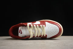 Imagem do Nike Dunk Low PRM Vintage Team Red