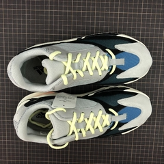 Adidas Yeezy Boost 700 Wave Runner Solid Grey - Born Sneakers