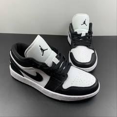 Jordan 1 Low Panda na internet