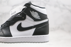 Jordan 1 Retro High Black White