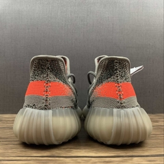 Adidas Yeezy Boost 350 V2 Beluga - Born Sneakers