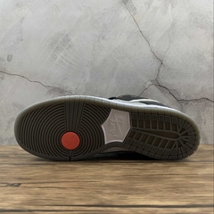 Nike SB Dunk Low VX1000
