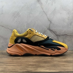adidas Yeezy Boost 700 Sun - comprar online