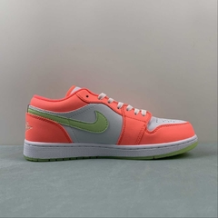 Jordan 1 Low SE Lava Glow - comprar online