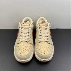 Imagem do Nike Dunk Low Terry Swoosh
