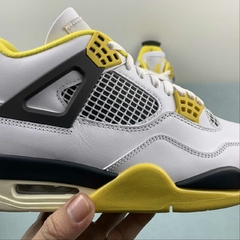 Jordan 4 Vivid Sulfur - Born Sneakers