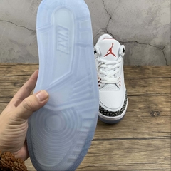 Imagem do Jordan 3 Retro White Cement