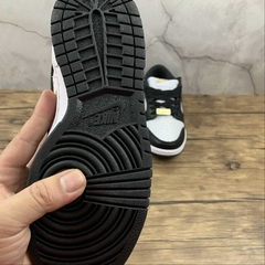 Imagem do Nike SB Dunk Low Supreme Stars Black