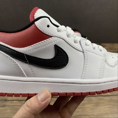 Jordan 1 Low White University Red Black - Born Sneakers