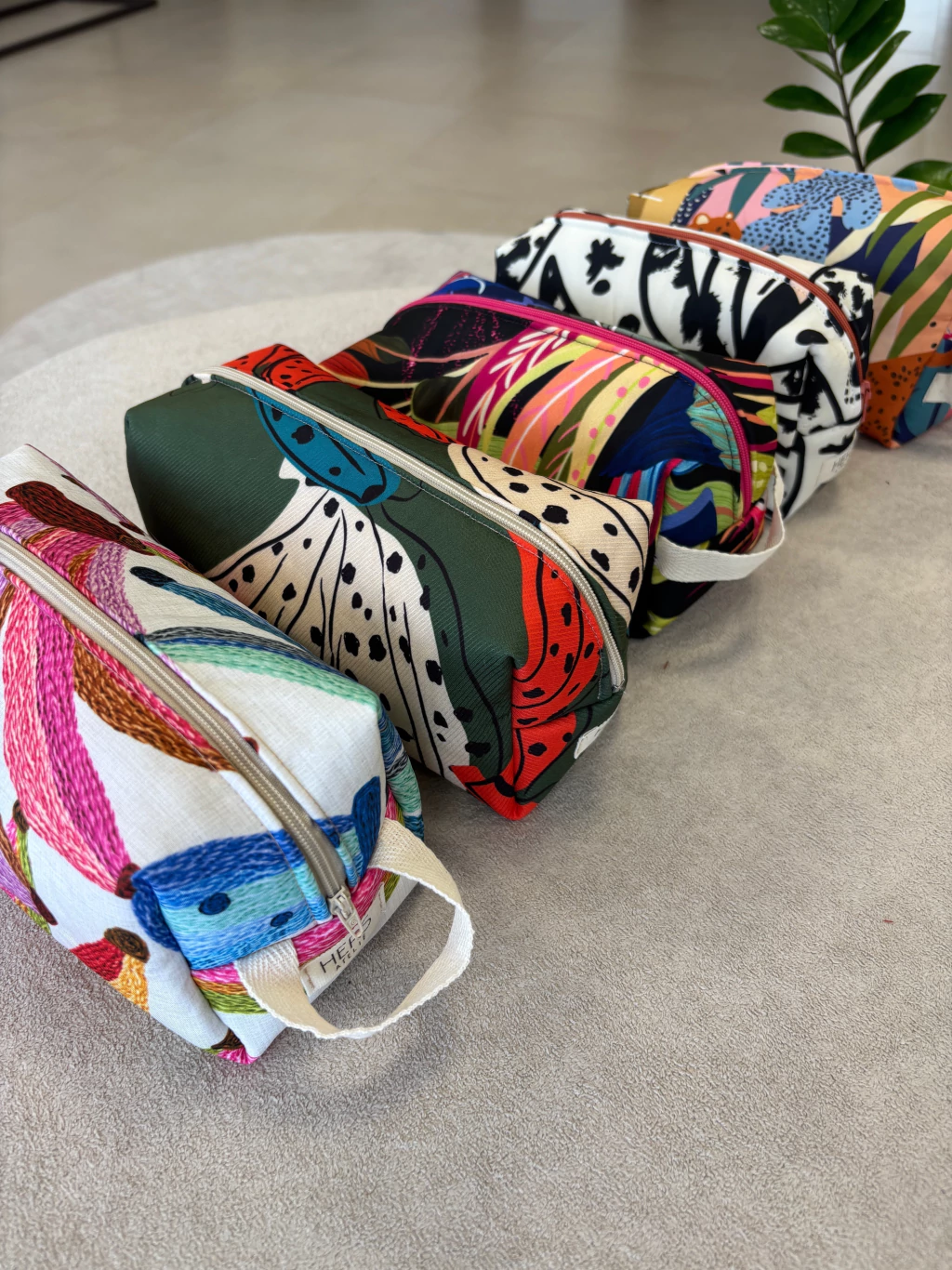Necessaire