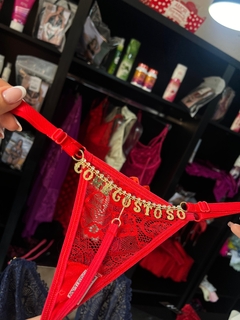 CALCINHAS FRASES SAFADAS VERMELHAS - Cativata Boutique Erótica