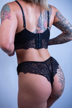 Lingerie Preta de Luxo: O Segredo do Seu Charme! na internet