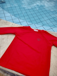 Camiseta UV Vermelha