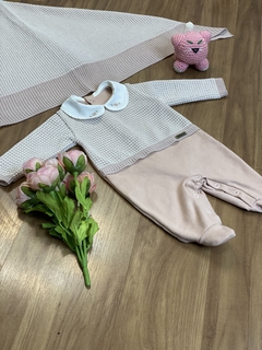CONJUNTO LÍVIA PARA RECÉM-NASCIDO na internet