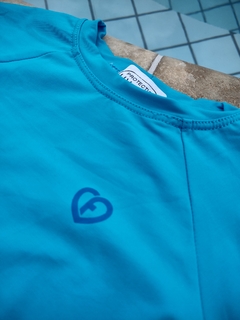 Camiseta UV Azul - comprar online