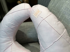 ALMOFADA AMAMENTAÇÃO ROSA QUARTZO - comprar online