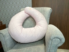 ALMOFADA AMAMENTAÇÃO ROSA QUARTZO