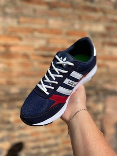Tênis Adidas Retrô