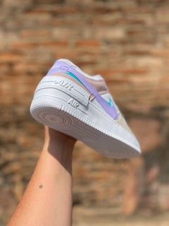 Imagem do Tênis Nike Air Force 01 Color