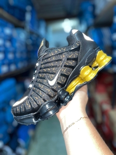 Nike Air Shox 12 Molas Masculino - loja online