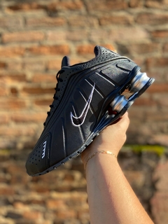 Tênis Nike Shox R4 - loja online