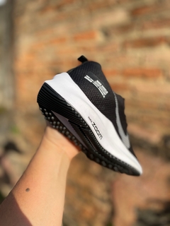 Tênis Nike Zoom - comprar online