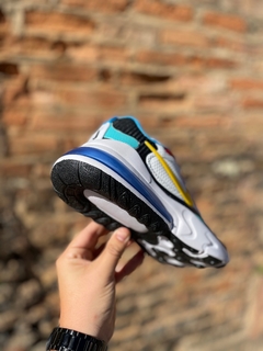 Tênis Nike Air React 270 - comprar online
