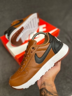 Tênis Nike Air Retrô