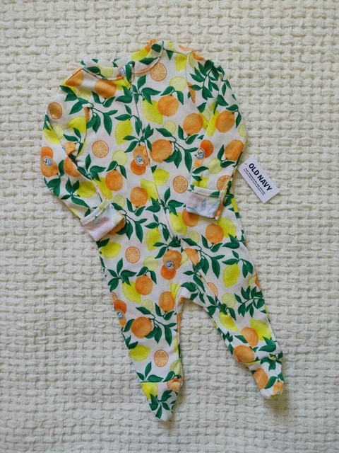 Macacão Old Navy 0-3M NOVO