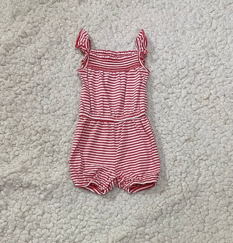 Carter's Romper 9M seminovo