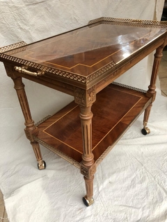 Masa rodante con bandeja