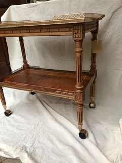 Masa rodante con bandeja - comprar online