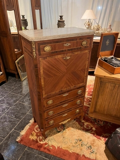 Secreter antiguo