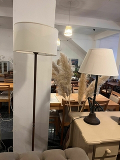 Lampara de pie Holandesa herrumbe - comprar online