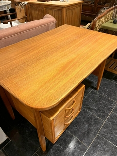 Imagen de Escritorio americano