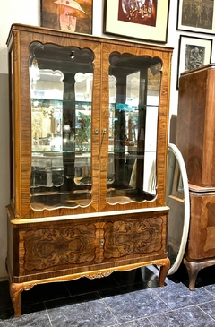 Vitrina Reina Ana
