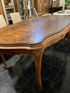 Imagen de Mesa de comedor Francesa