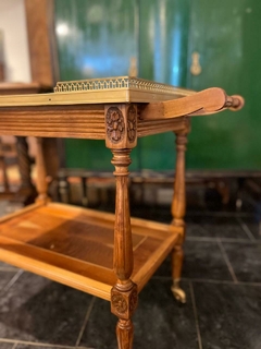 Mesa rodante Luis XV - comprar online